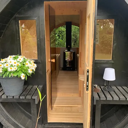 Διαμέρισμα Schaetzla Mit Fasssauna